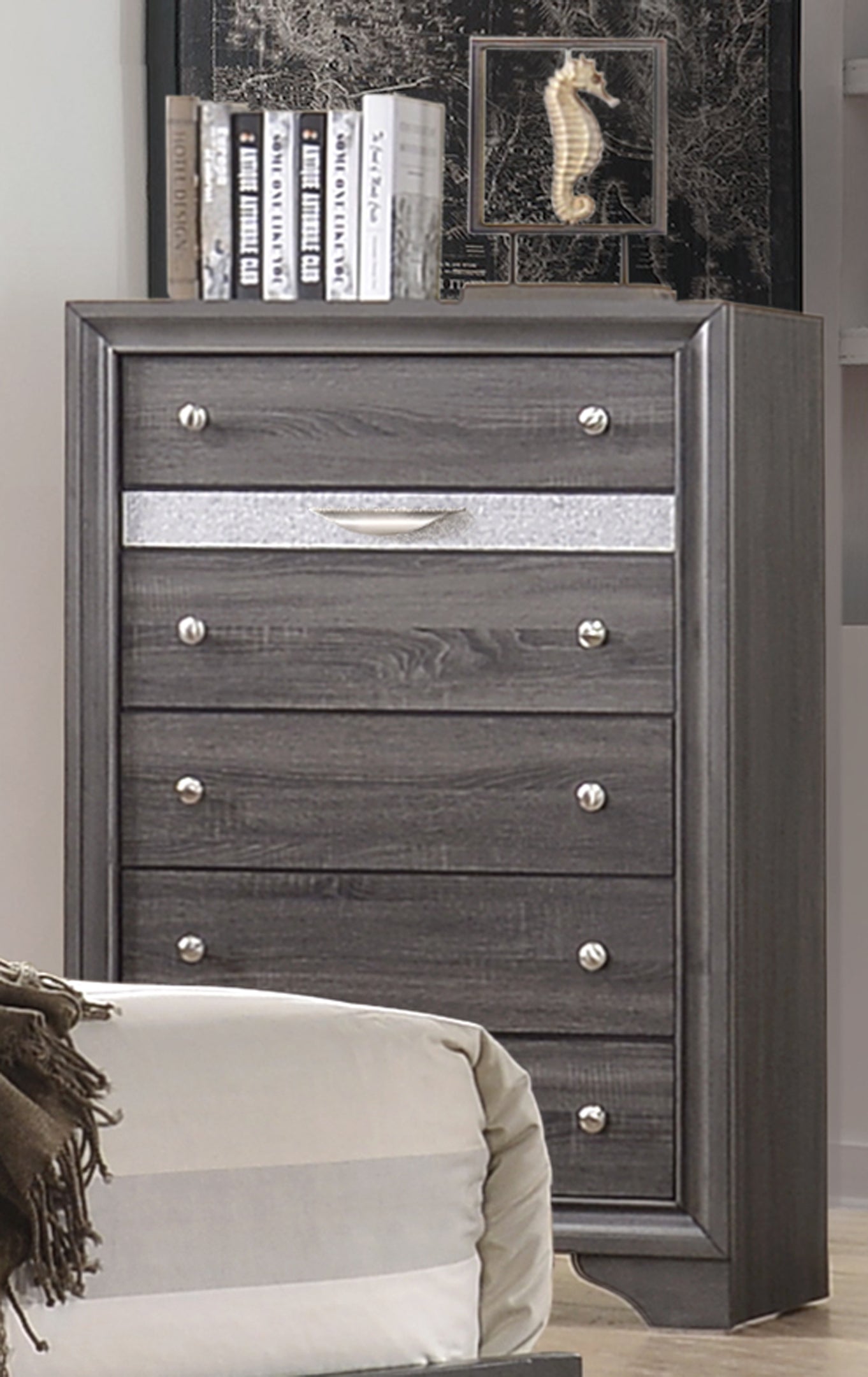 Matrix Traditional 5 Drawer Chest made with Wood in grey-wood-bedroom-traditional-solid wood+mdf-wood