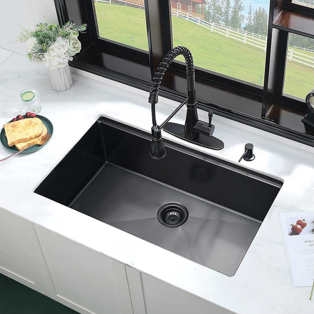 Workstation 32" L X 19" W Undermount Kitchen Sink With black-stainless steel