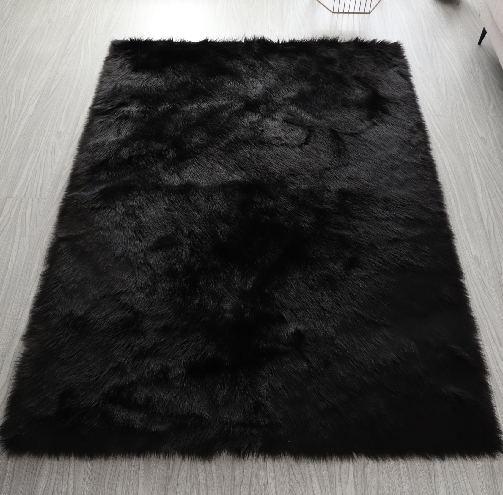 "Cozy Collection" Ultra Soft Fluffy Faux Fur Sheepskin black-polyester