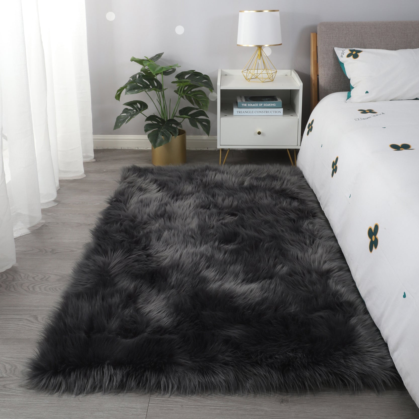 "Cozy Collection" Ultra Soft Fluffy Faux Fur Sheepskin gray-polyester