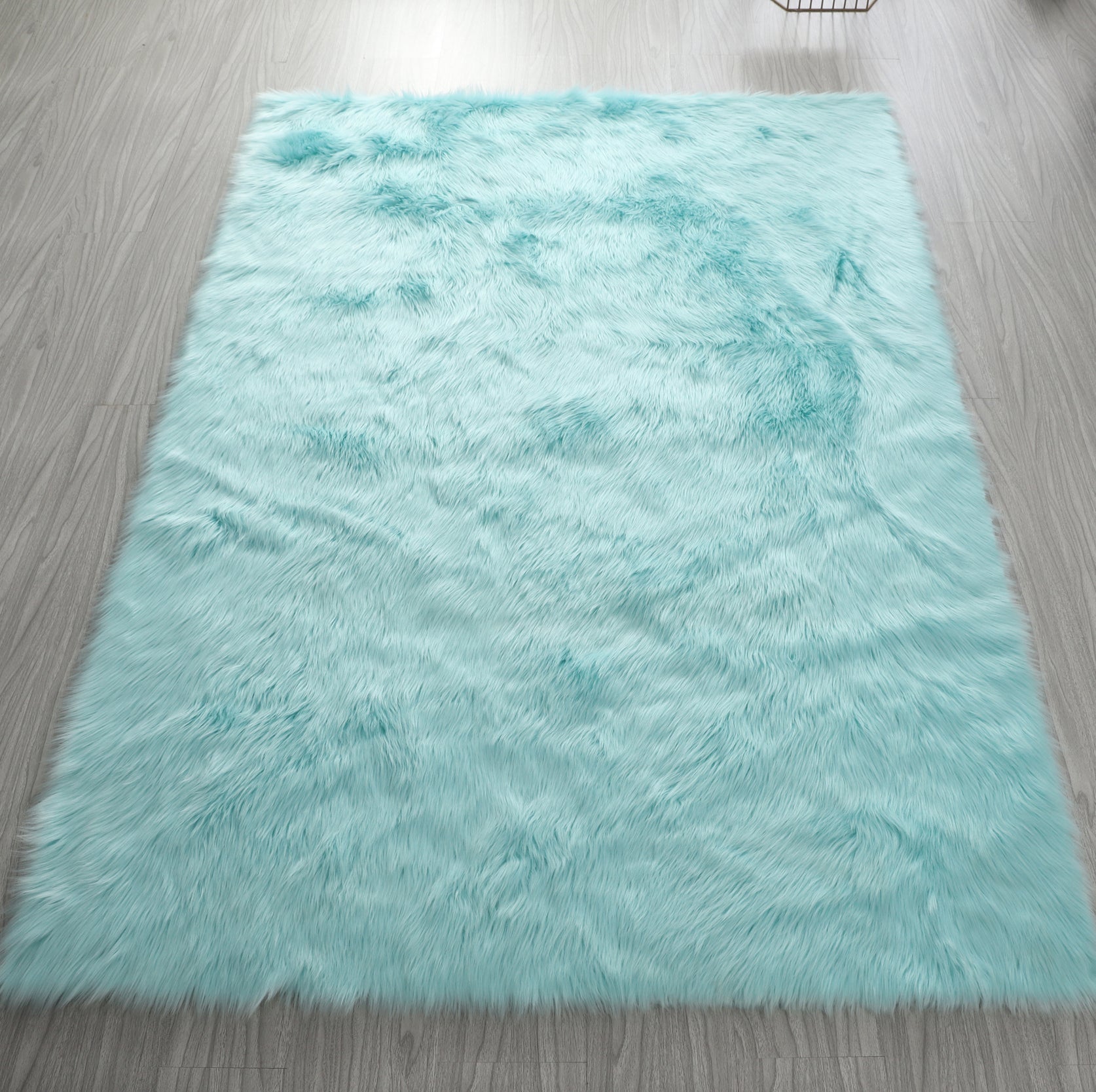 "Cozy Collection" Ultra Soft Fluffy Faux Fur Sheepskin teal-polyester