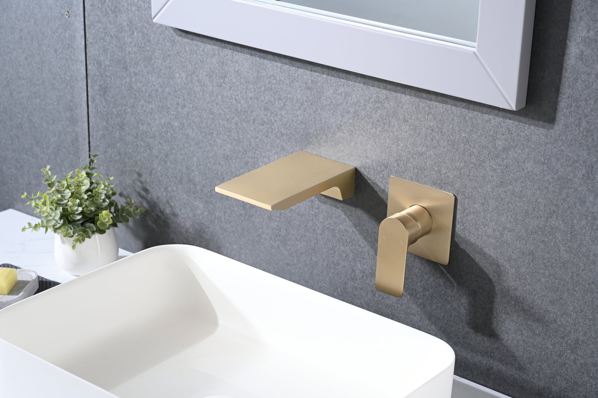 Wall Mount Waterfall Bathtub Faucet brushed gold-stainless steel