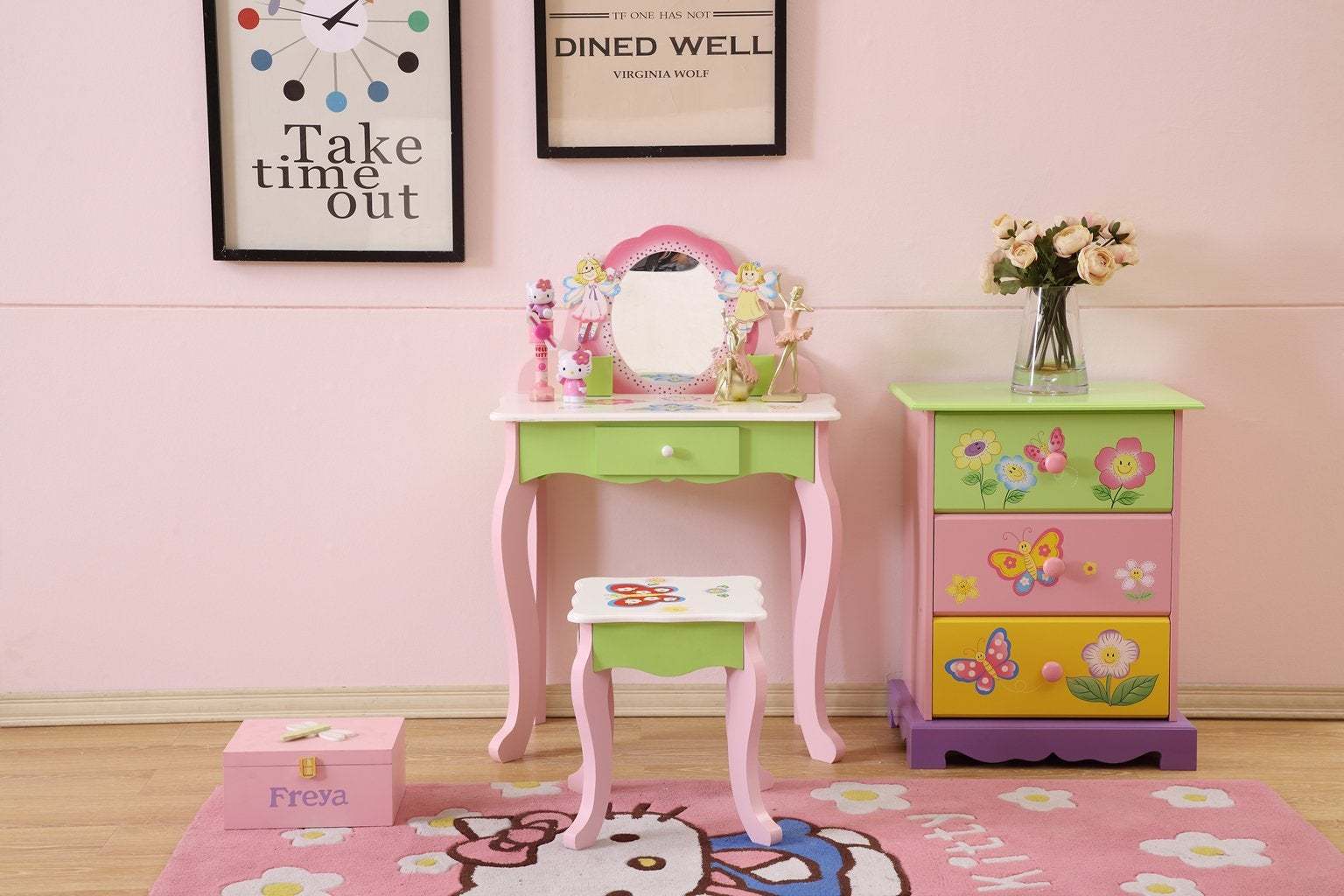 Layla Girls Flower Vanity Set with Stool