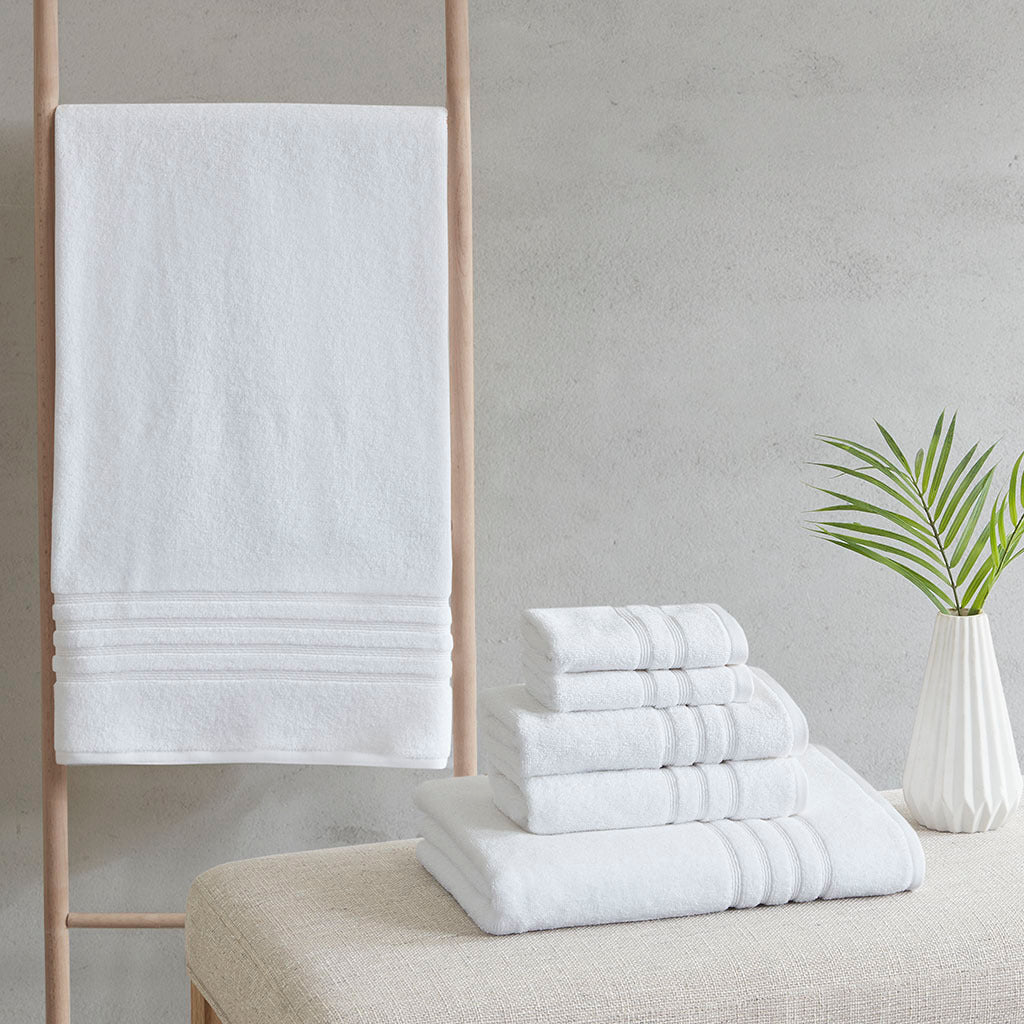 Sustainable Antimicrobial Bath Towel 6 Piece Set white-polyester