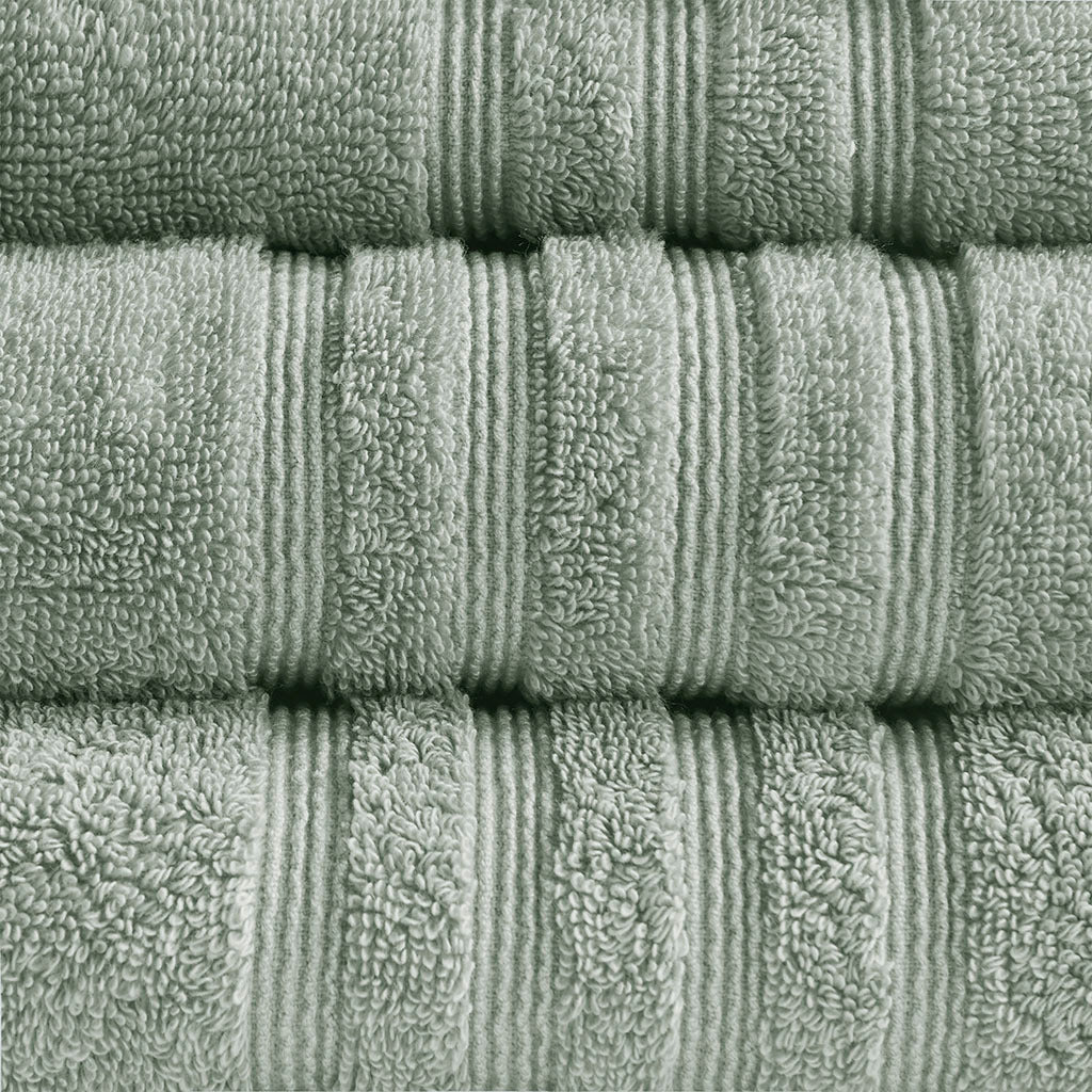 Sustainable Antimicrobial Bath Towel 6 Piece Set green-polyester