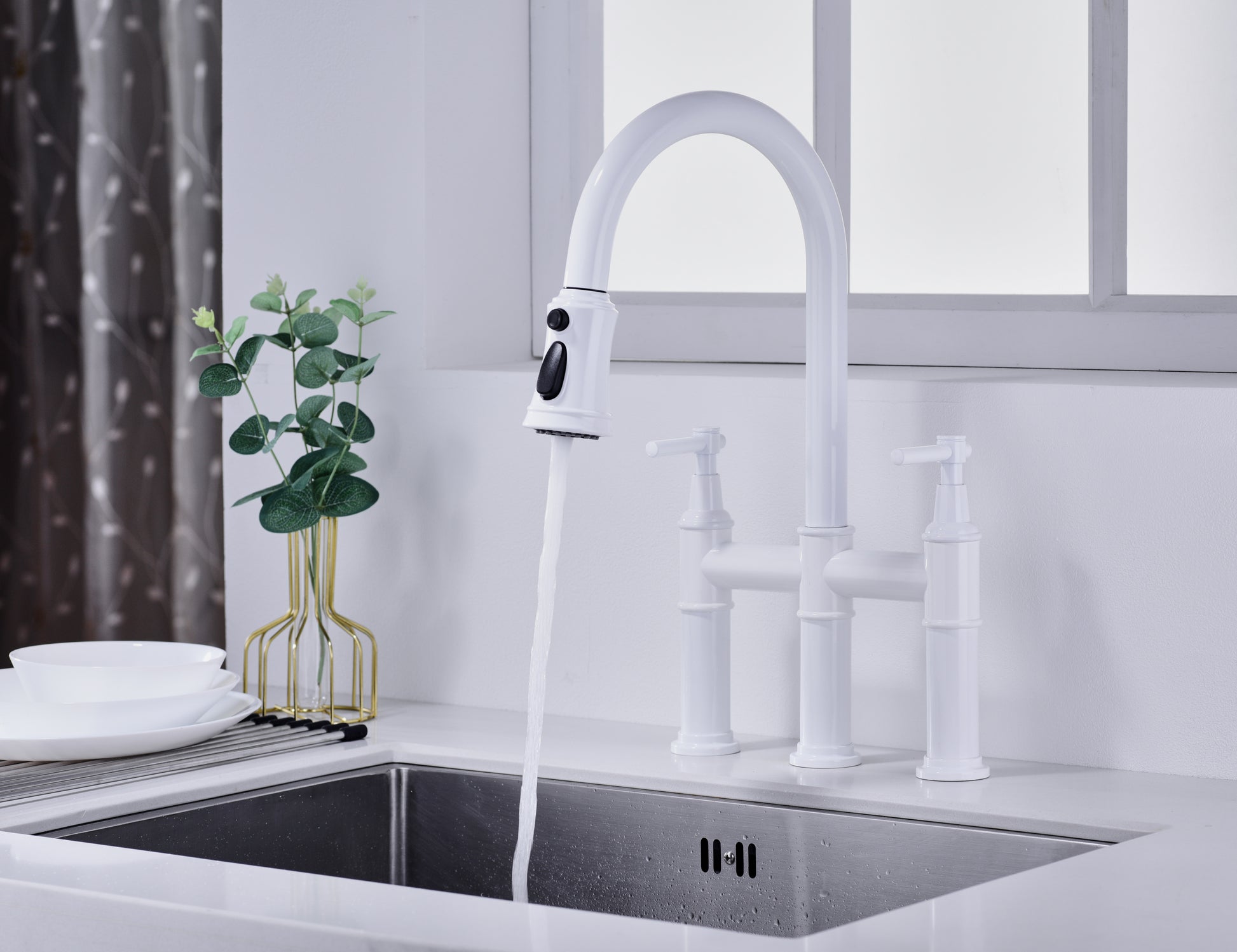 Bridge Kitchen Faucet with Pull Down Sprayhead in Spot white-brass