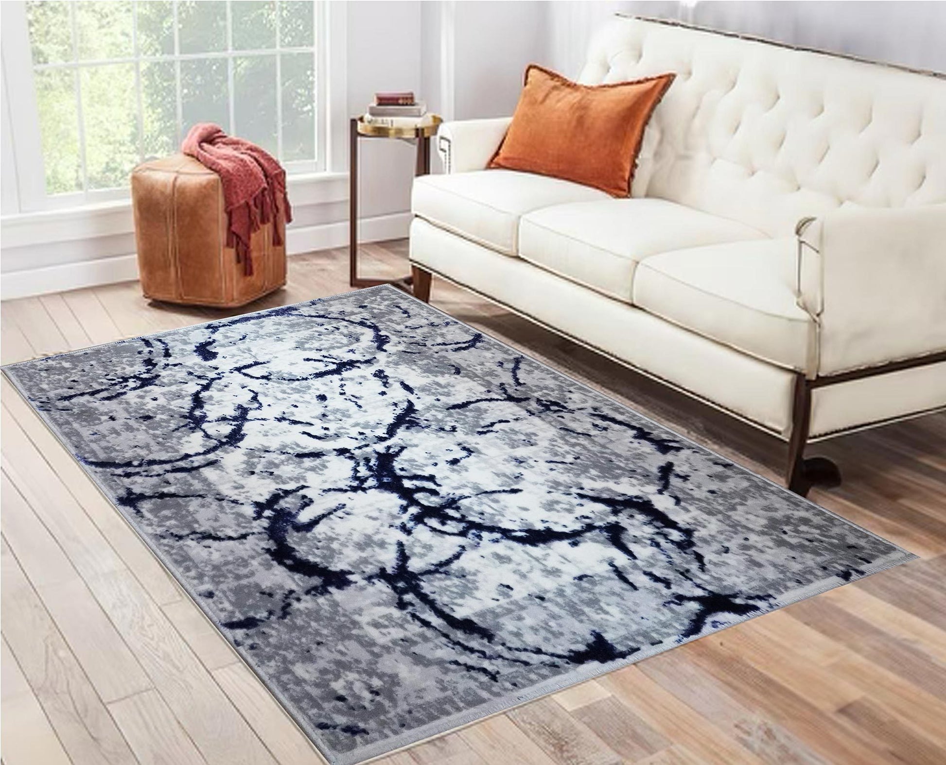 Penina Luxury Area Rug in Gray with Navy Blue Circles multicolor-polyester