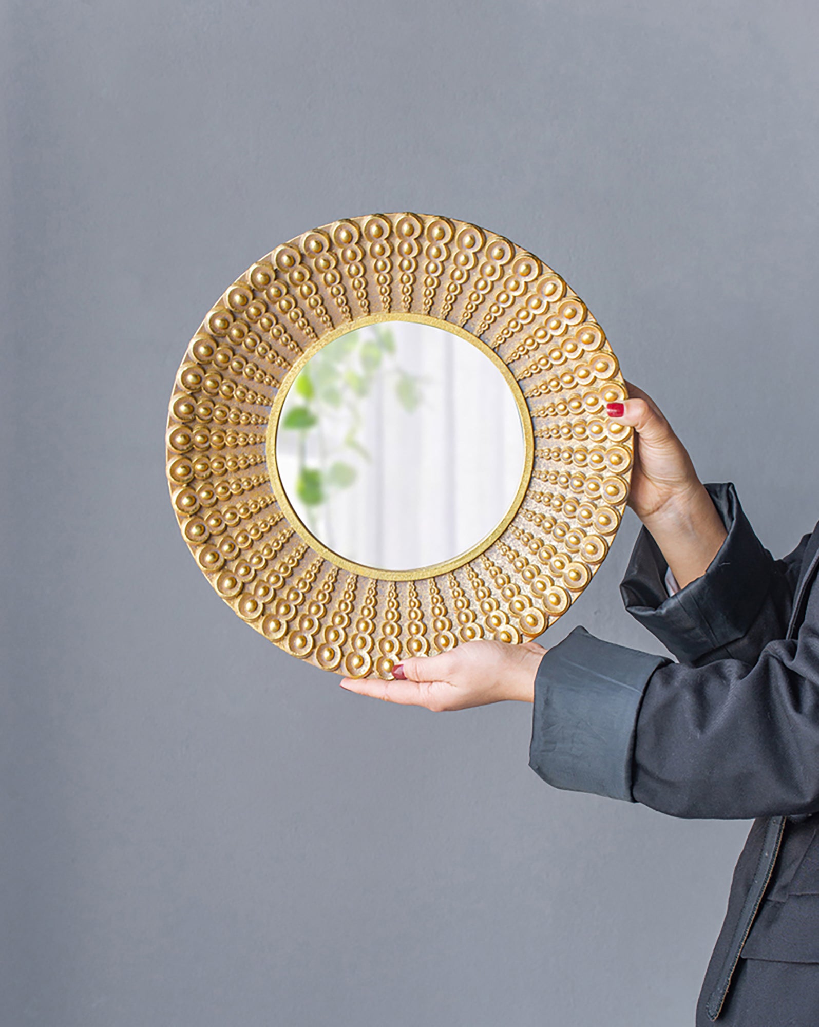 14" Gold Beaded Sunburst Mirror, Round Accent Wall gold-polyresin