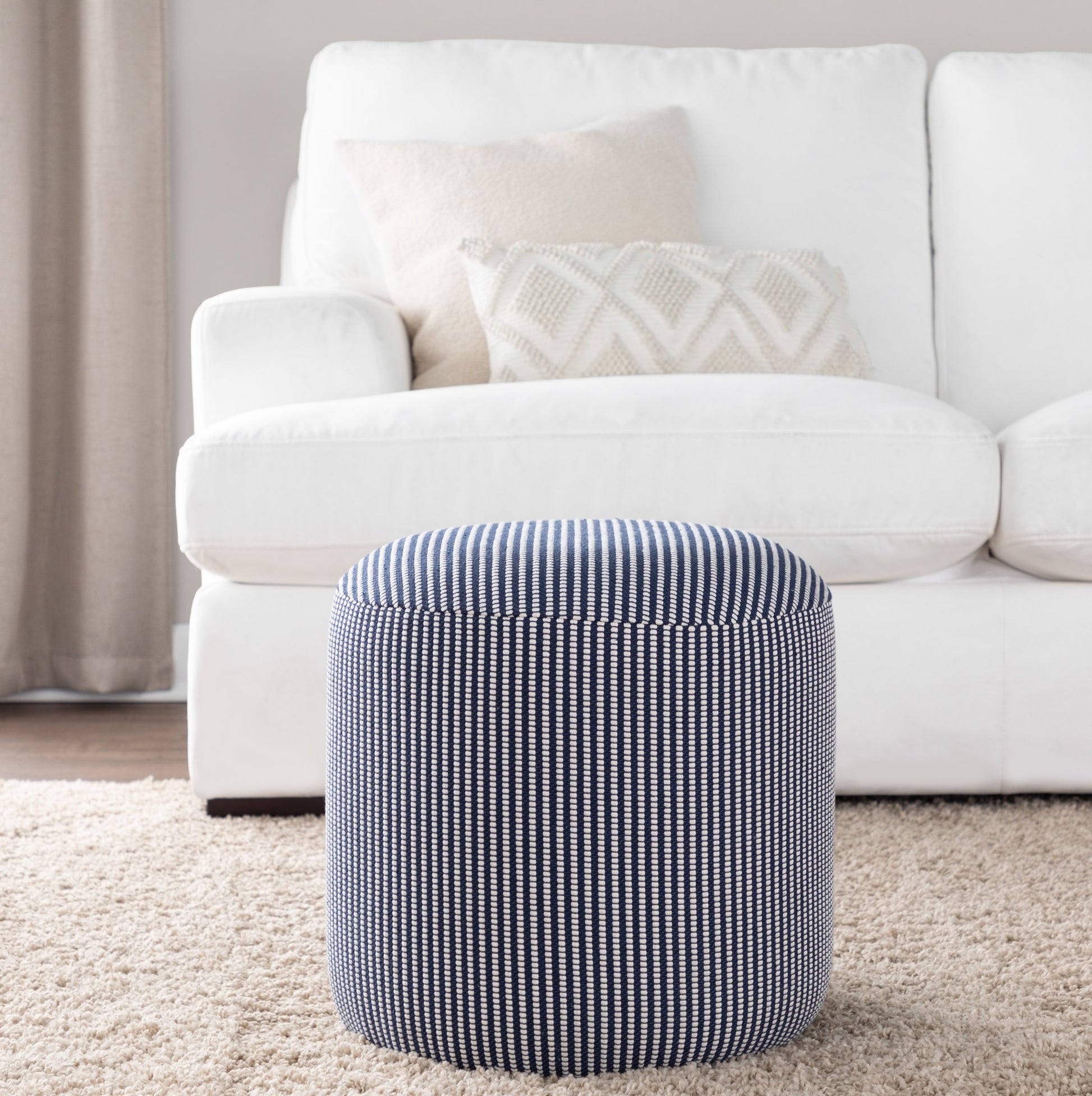 Round Pouf in Knitted Blue and White Fabric by