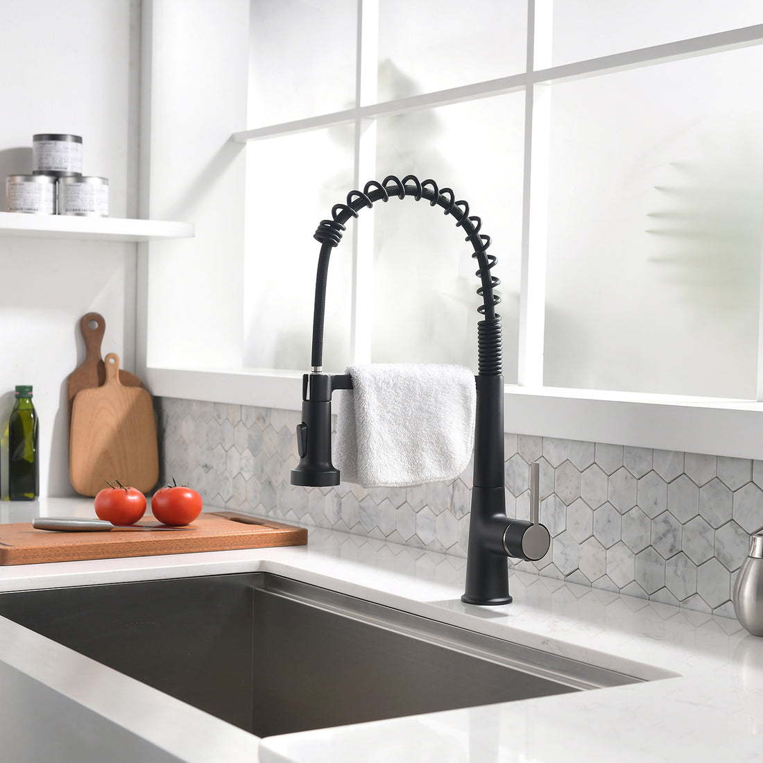 Faucet for Kitchen Sink, Black Kitchen Faucet