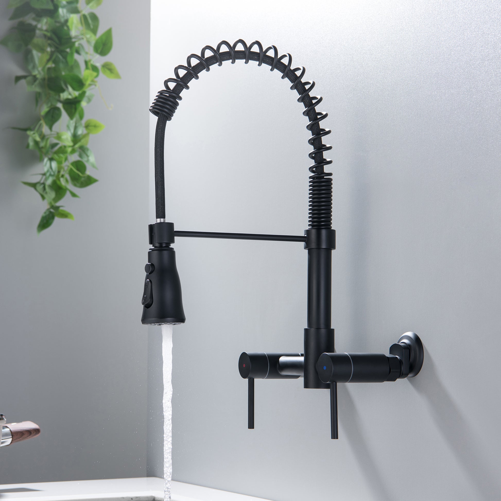 Double handle pull in kitchen faucet