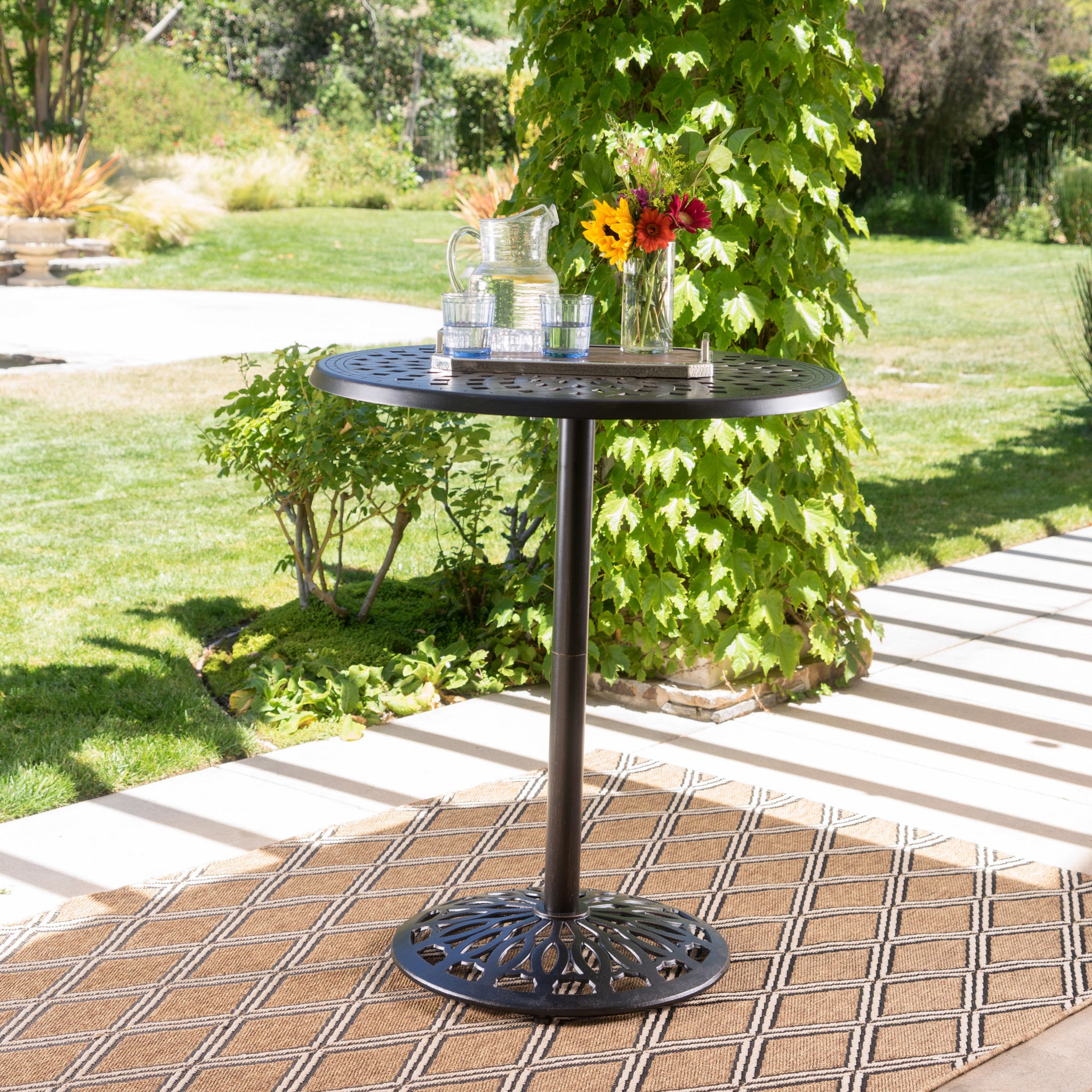 Arlana 35'' Round Bar Table