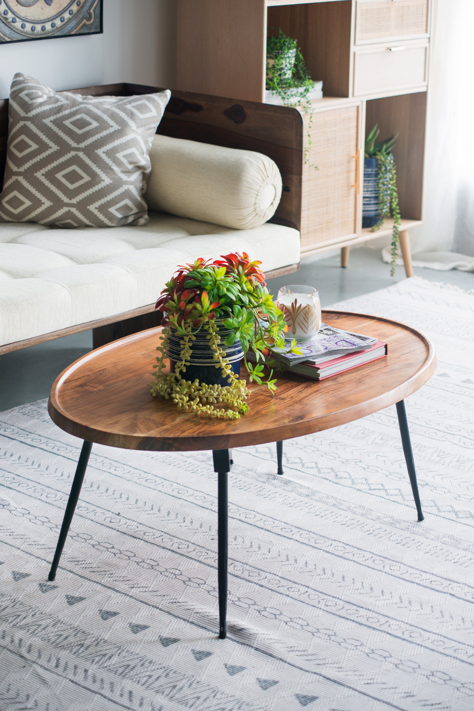 39X26X16" Oval Cofe Table - Brown Wood