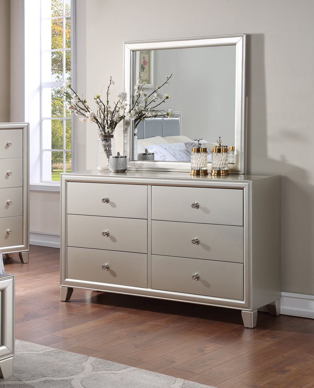 Omni Dresser And Mirror Pearl Silver - Silver