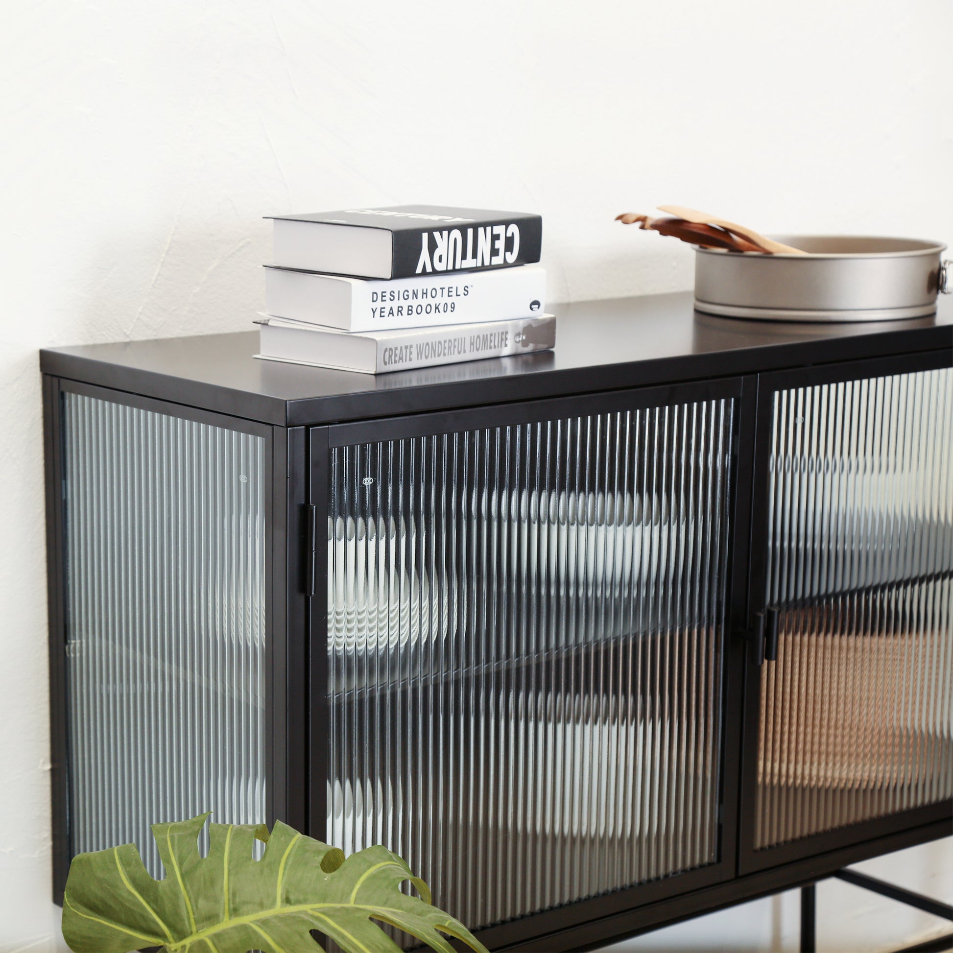 Retro Style Console Table Simple Modern Sideboard